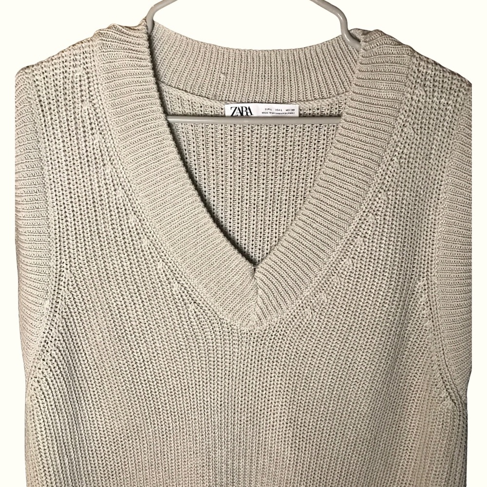 Zara Knit Sweater V Neck Sleeveless Cream Men’s Size L